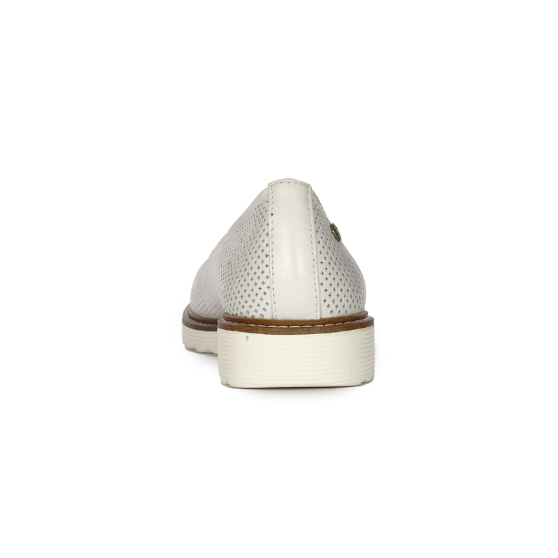 Maciejka White Leather Low Shoes