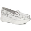 Artiker White & Silver Women's Flat Shoes