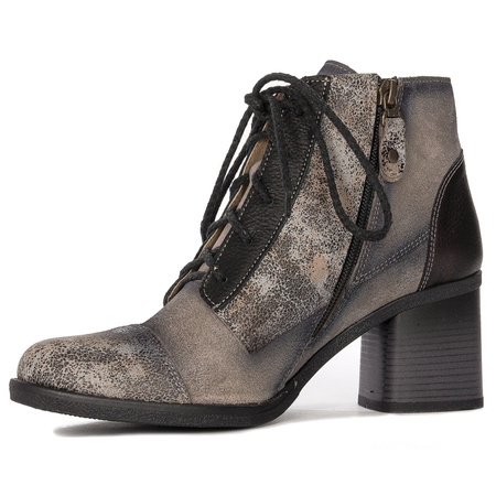 Maciejka 05071-10/00-5 Dark Beige Boots