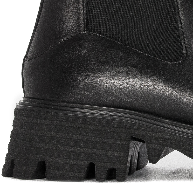 CAFENOIR Women's leather ankle boots Nero black