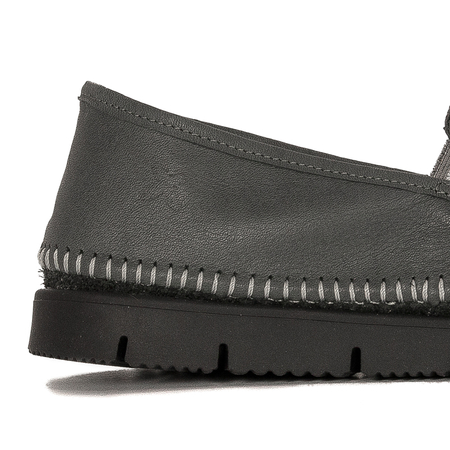 Maciejka Ash Low Shoes