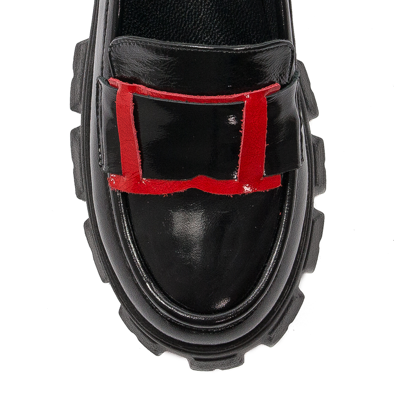 Venezia Women's shoes, black lacquered leather moccasins