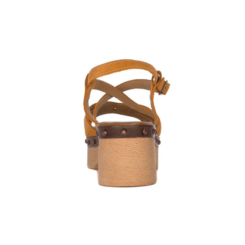 Maciejka women's Yellow velor Sandals