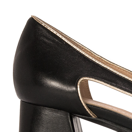 CAFENOIR Women's Low Shoes Black