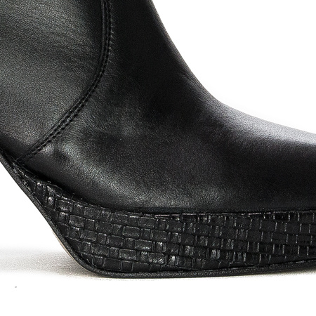 Maciejka 05719-01/00-7 Black Boots