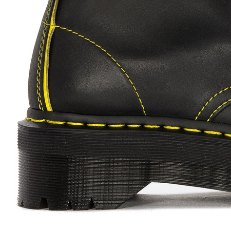 Dr. Martens Botki glany damskie skórzane Jadon II Star