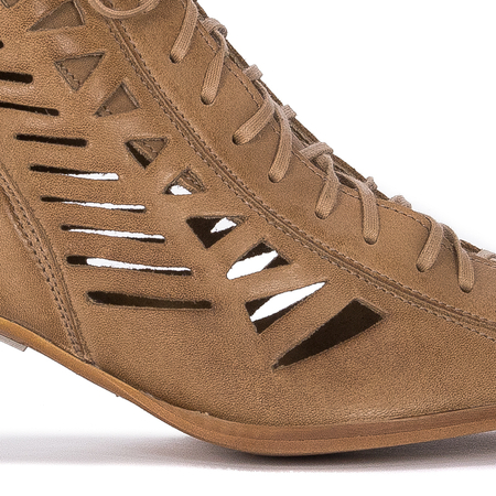 Maciejka Dark Beige Women's Lace-Up Boots