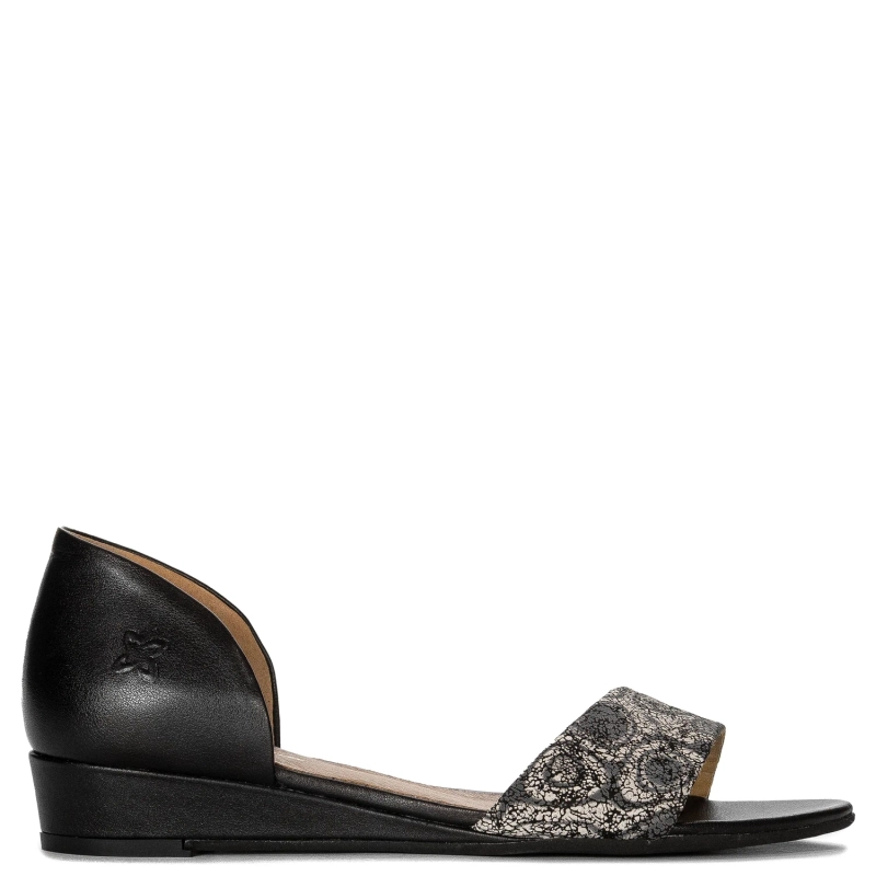 Maciejka Women Black Sandals