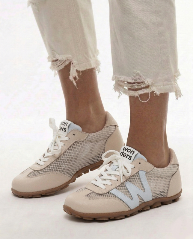 Wonders Leather Breathable Women’s Sneakers With Flat Sole Beige AP-2101-BEIG-AURA