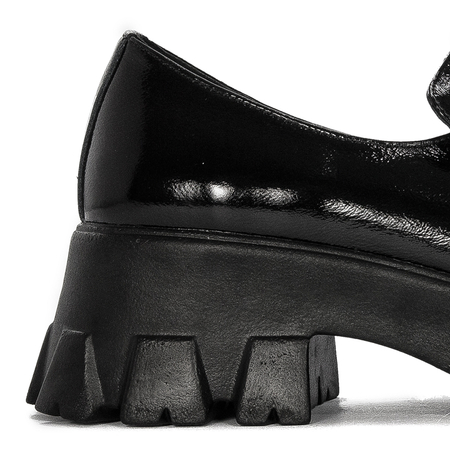 Venezia Women's shoes, loafers, leather lacquer Black