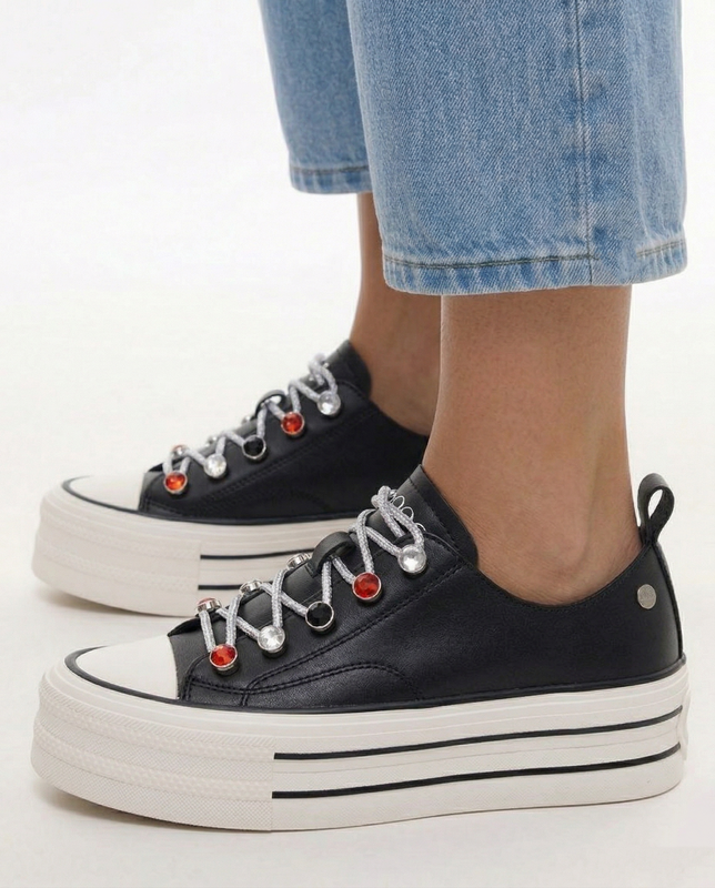GOE Leather Platform Sneakers With Crystals Black TT2N4073