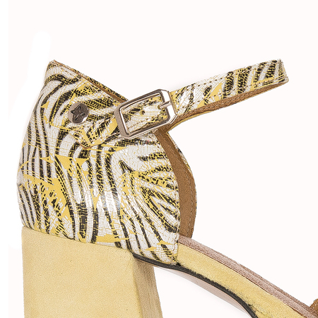 Maciejka women's velor Yellow Sandals