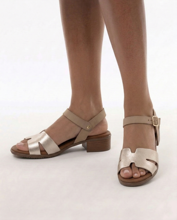 Maciejka Leather Low Block Heel Sandals Gold Beige E7393-25/00-1