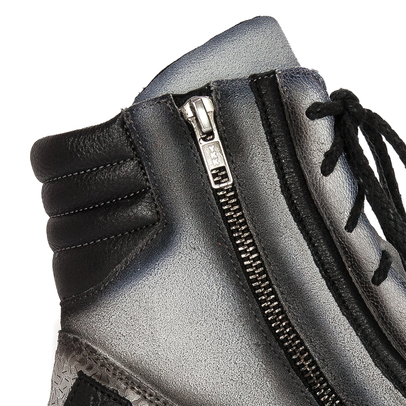 Botki damskie Maciejka skórzane na platformie białe
