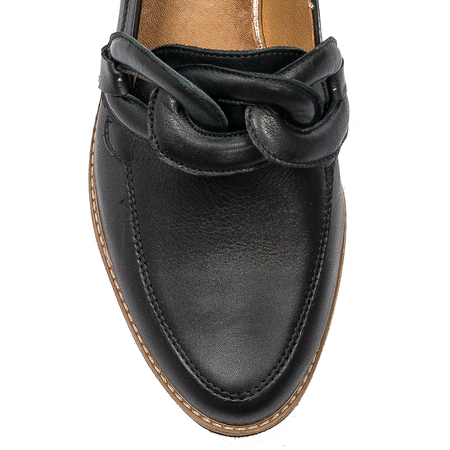 Maciejka Women's Black Flat Shoes
