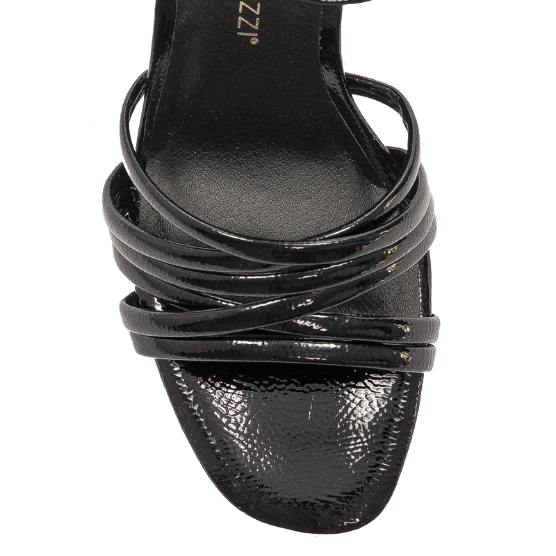 Marco Tozzi Sandały damskie na słupku lakierowane Black Patent Czarne