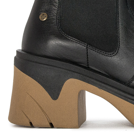 Maciejka 05746-10/00-7 Black+Dark Beige Boots