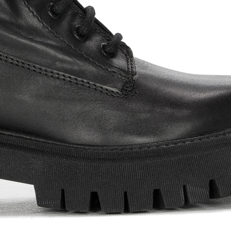Tamaris Black Leather Boots