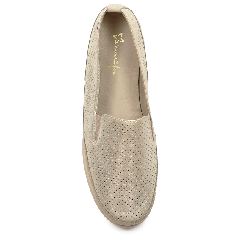Maciejka Gold Leather Low Shoes