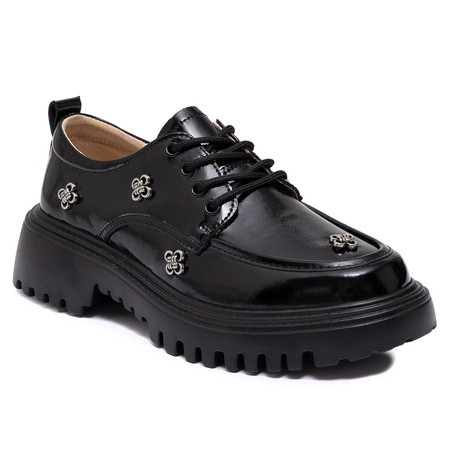 Artiker Women's Leather Patent Black Shoes