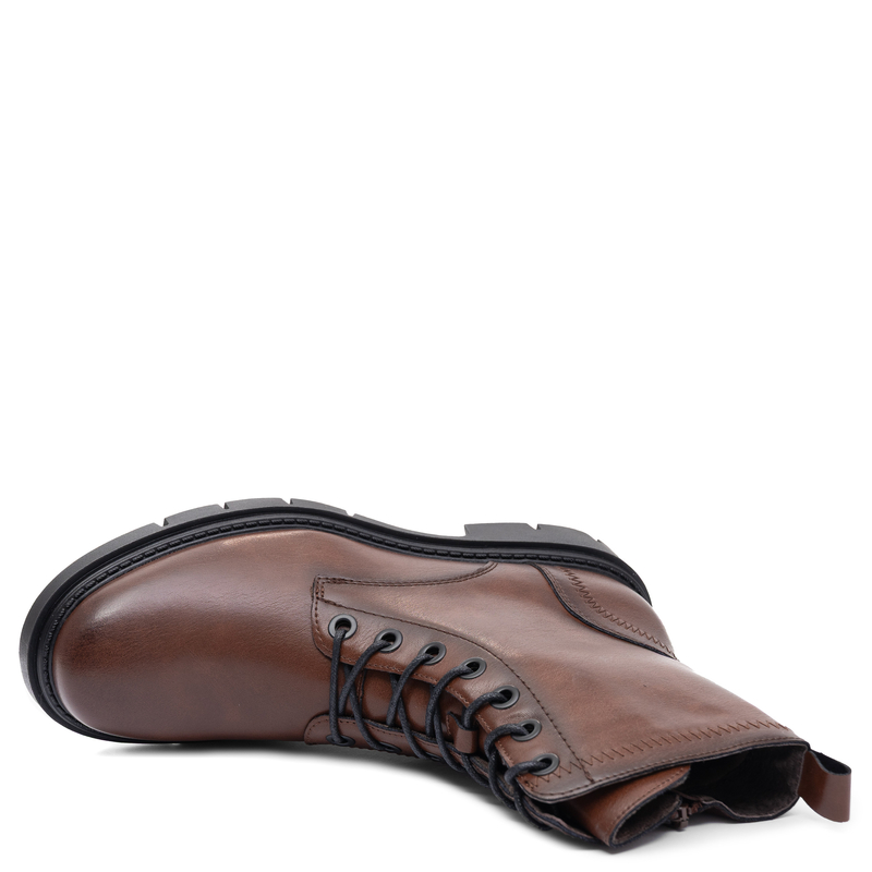 Stylish Brown Lace-Up Ankle Boots On A Chunky Sole TR-04-S Brown