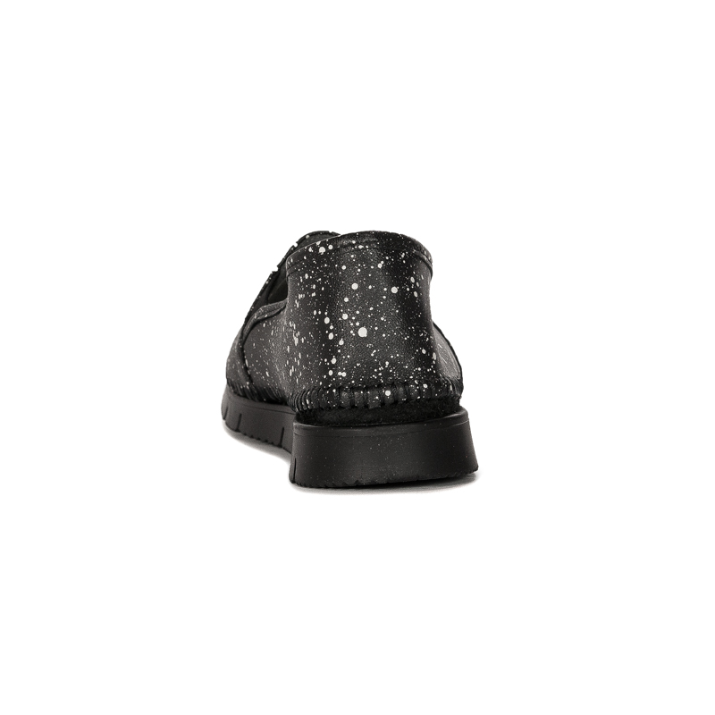 Maciejka Black & White Low Shoes