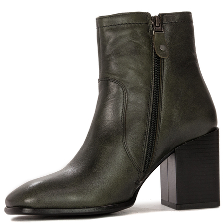 Maciejka Green Leather Women's Boots