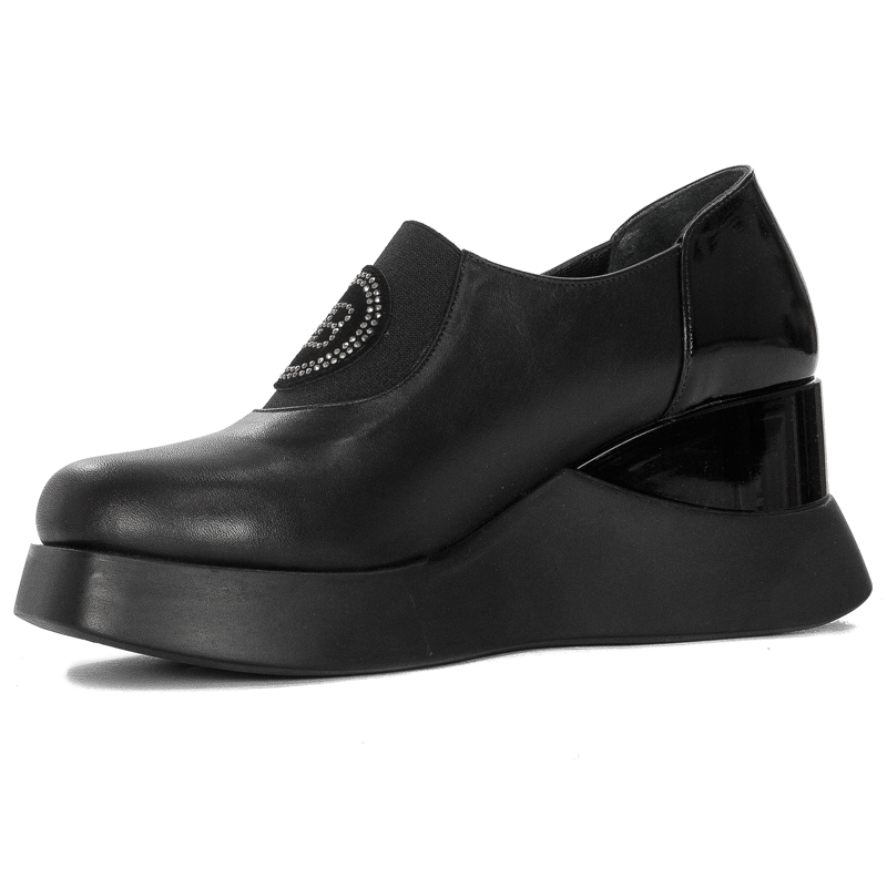 Leather Boccato boots on the Black platform