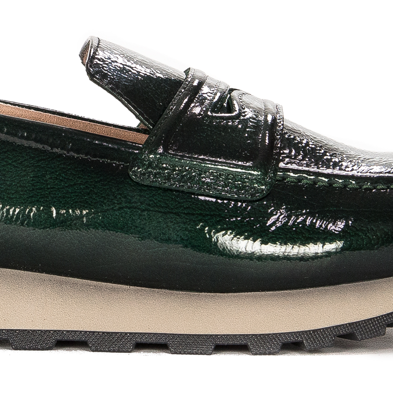 Hispanitas HI233012-C033 Greesn Women's Loafers