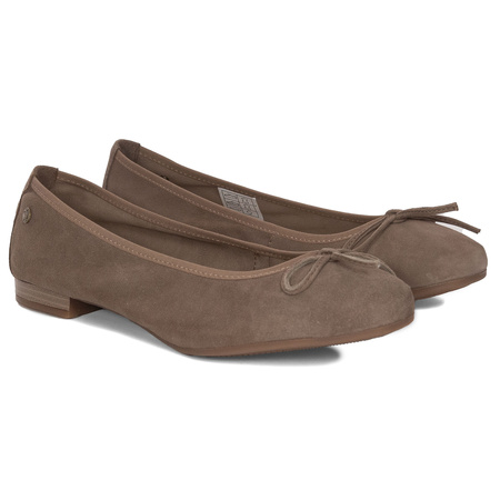 Maciejka Women's Velour Beige Ballerinas