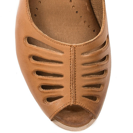Maciejka 04499-29/00-1 Red Flat Shoes