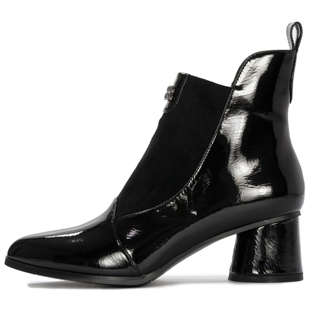 S.Barski Women's boots ankle boots black lacquered