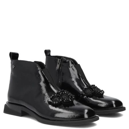 Filippo Eleganckie Lakierowane Botki Na Płaskim Obcasie Czarne DBT7990-26-BK-L