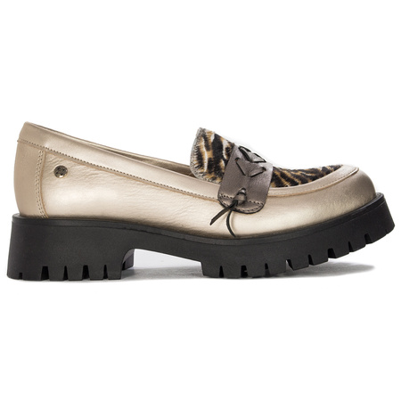 Maciejka Gold Flat Shoes 