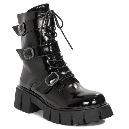 D&A Women's Ankle Boots Black Lacquered