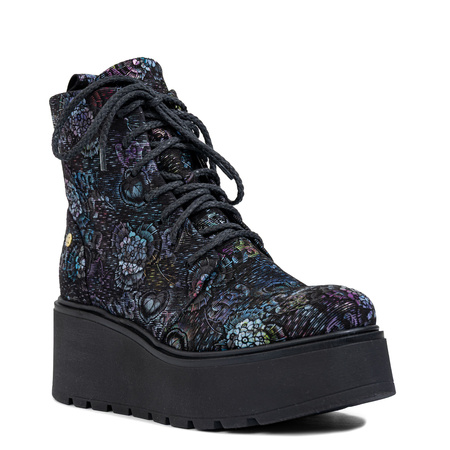 Maciejka Women's Platform Boots, Black with Floral Pattern - Stylish Patterned Shoes