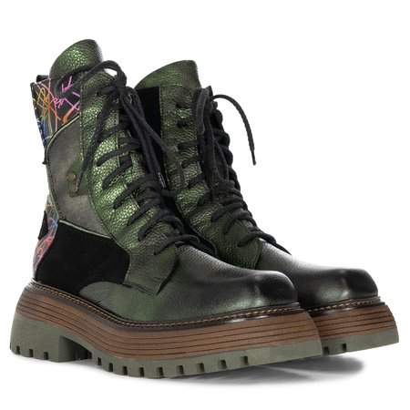Maciejka Leather Platform Boots Green 07104-09/00-8