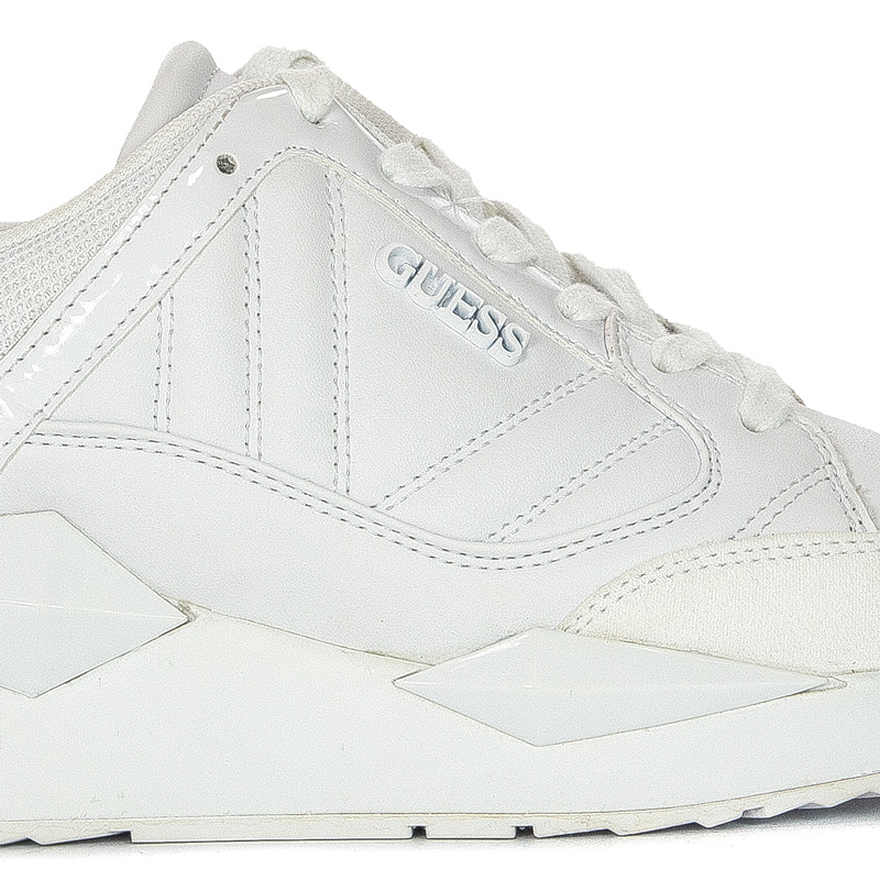Guess FL7TRS ELE12 TRAVES White Sneakers