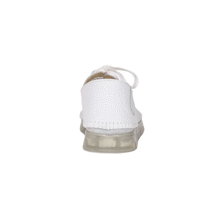 Maciejka 04449-21-00-5 White Flat Shoes