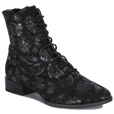 Maciejka Black Lace-up Boots 06391-01/00-1