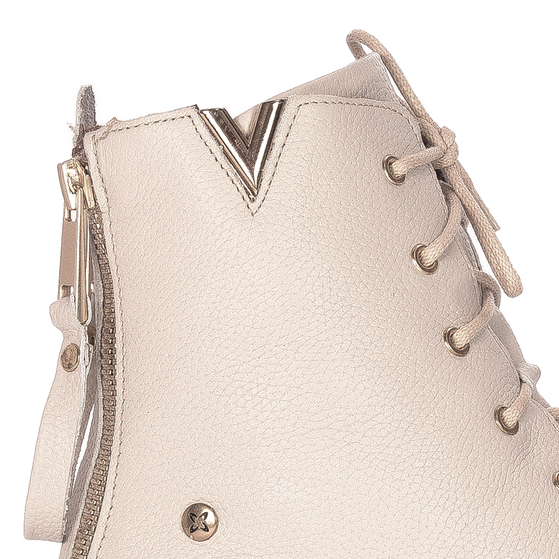 Maciejka Beige Women's Lace-Up Boots