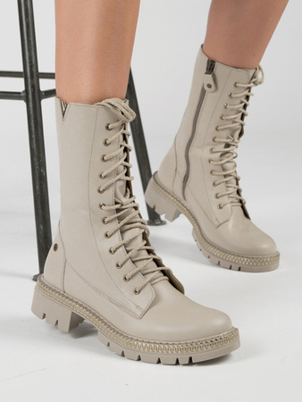 Maciejka Women's Beige Leather Boots