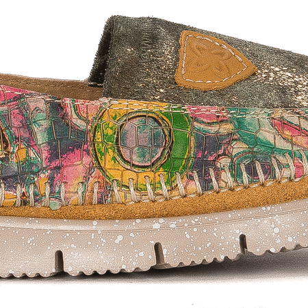 Maciejka Green Flat Shoes