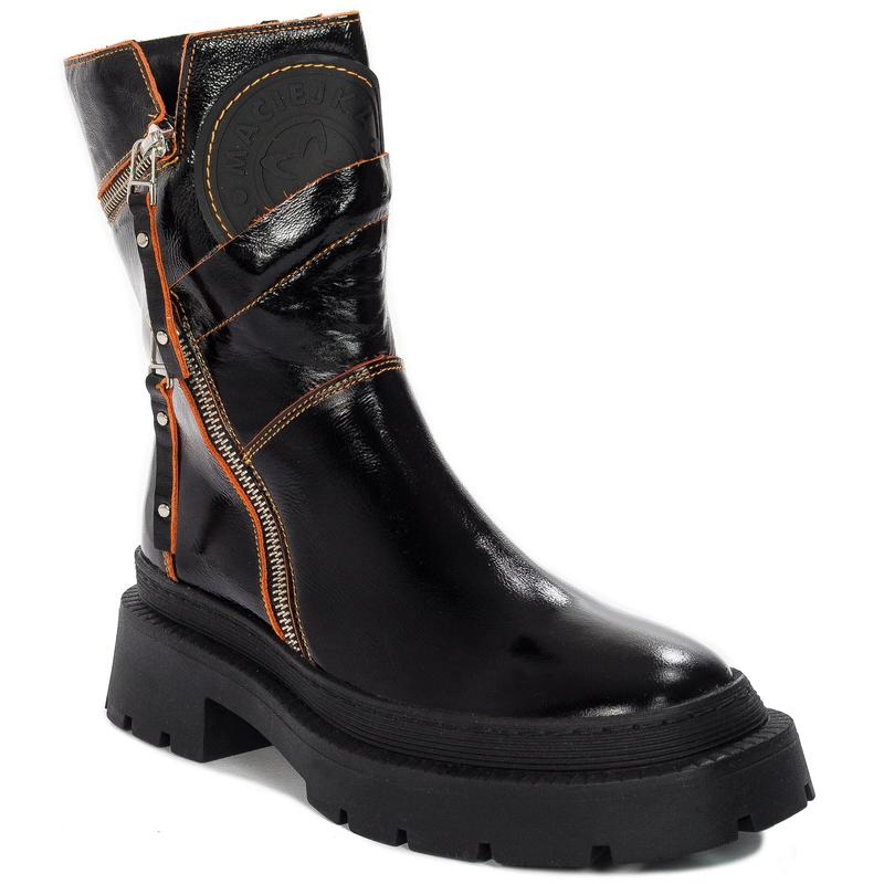 Maciejka Women's Black Lacquered Boots