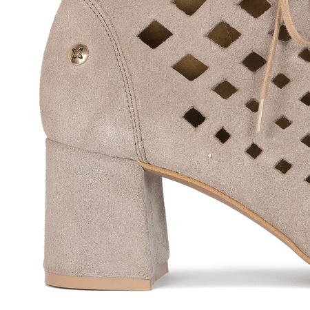 Maciejka Dark Beige Women's Lace-Up Boots