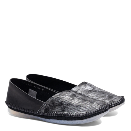 Maciejka Leather Loafers Artistic Design Silver Black 1930W-52/00-0