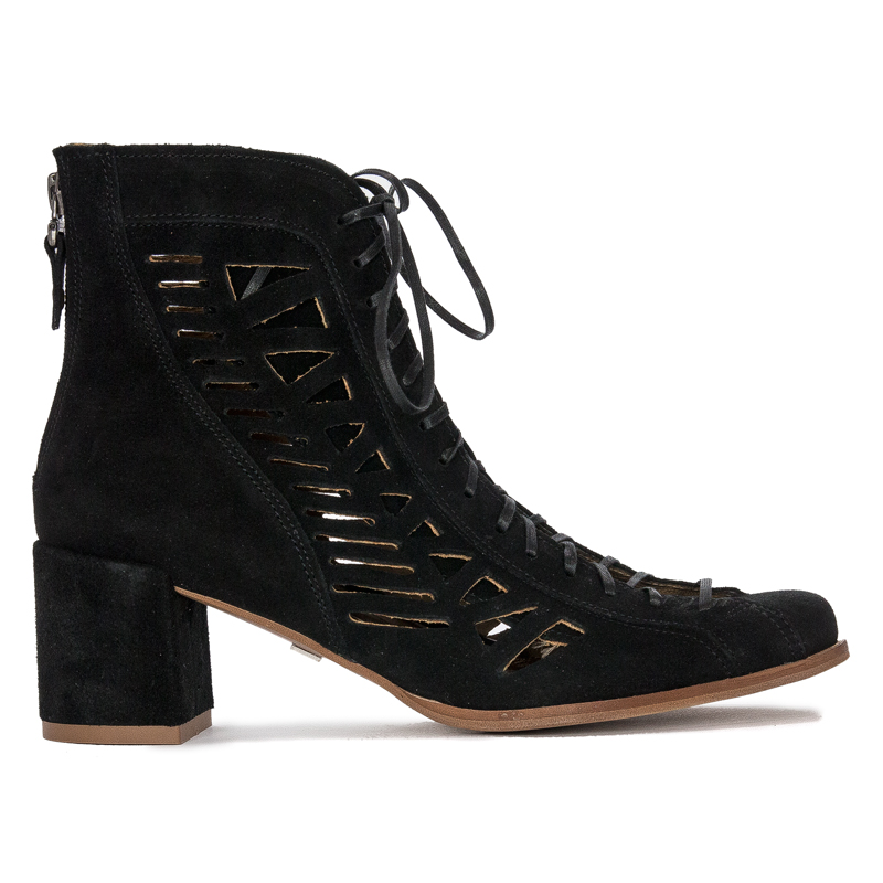 Maciejka Black Women's Lace-Up Boots