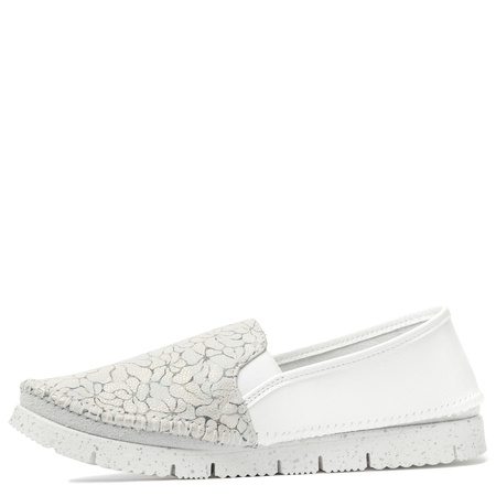 Maciejka Leather Slip-On Loafers Textured Toe White Silver 03512-70/00-0