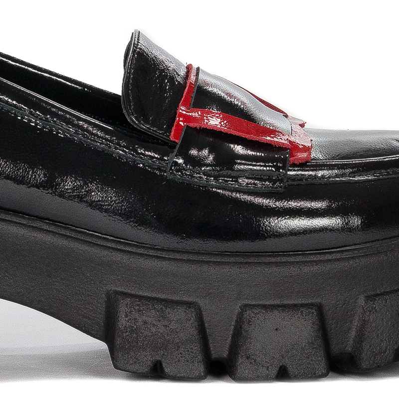 Venezia Women's shoes, black lacquered leather moccasins