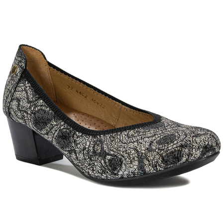 Maciejka Leather Patterned Block Heel Pumps Black 04802-44/00-1
